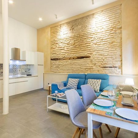 Nine O Clock San Agustin Suites Sevilla Exterior foto