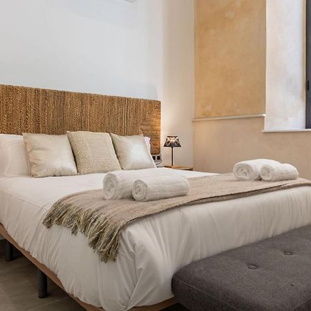 Nine O Clock San Agustin Suites Sevilla Exterior foto