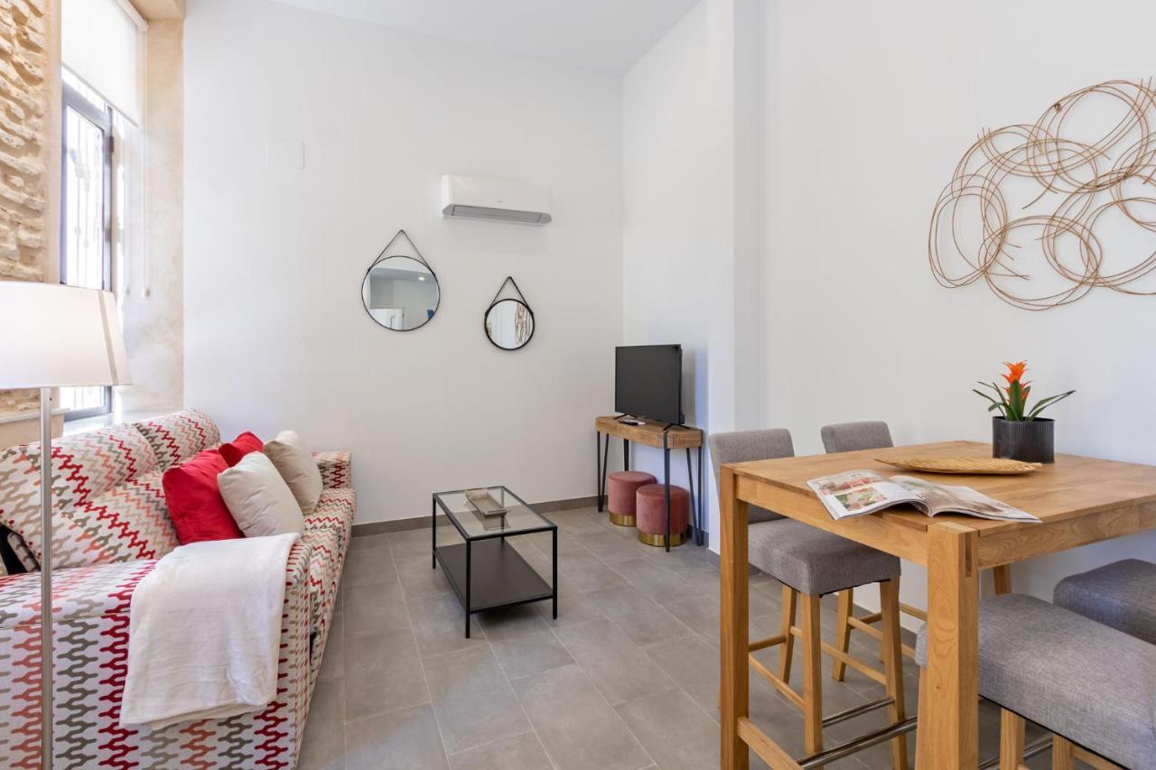 Nine O Clock San Agustin Suites Sevilla Exterior foto