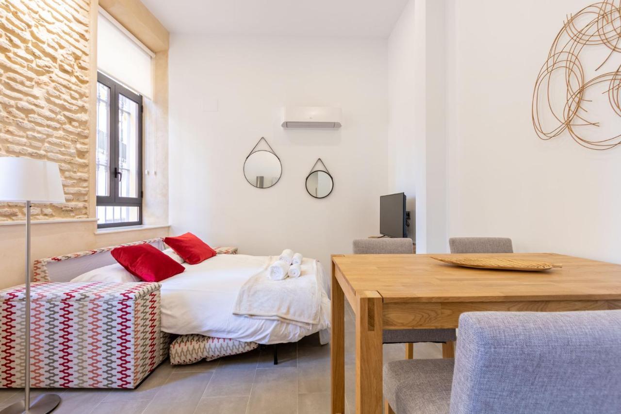 Nine O Clock San Agustin Suites Sevilla Exterior foto